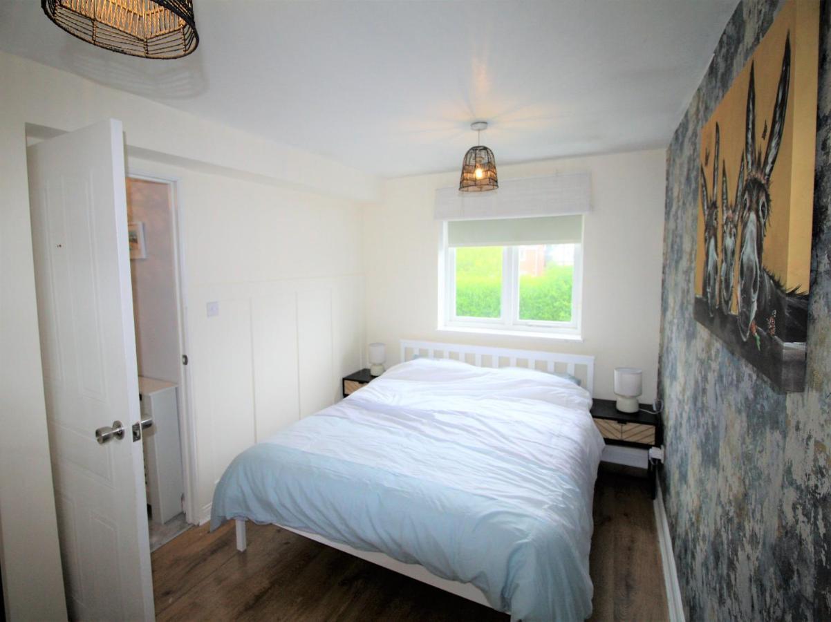 Doncaster - Warmsworth - Great Customer Feedback - 3 Bed Detached House - Private Garden & Parking Plus Garage - Quiet Cul De Sac Location - Dog Friendly - Fast Wifi - Close To Motorway Access Exteriör bild