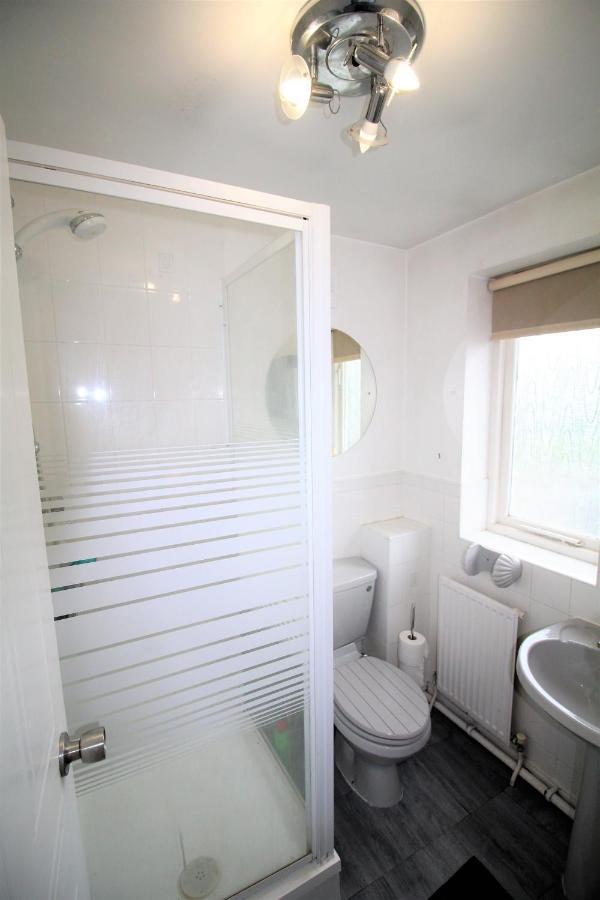 Doncaster - Warmsworth - Great Customer Feedback - 3 Bed Detached House - Private Garden & Parking Plus Garage - Quiet Cul De Sac Location - Dog Friendly - Fast Wifi - Close To Motorway Access Exteriör bild