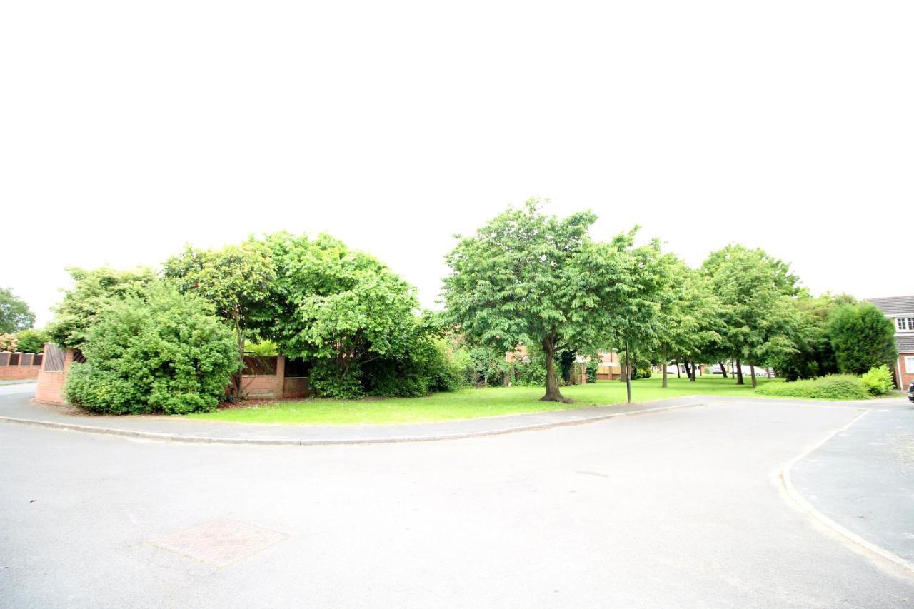 Doncaster - Warmsworth - Great Customer Feedback - 3 Bed Detached House - Private Garden & Parking Plus Garage - Quiet Cul De Sac Location - Dog Friendly - Fast Wifi - Close To Motorway Access Exteriör bild